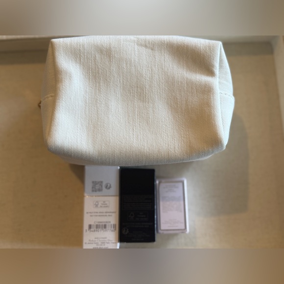 Dior + Minis Cream Gold Cosmetic Bag - Picture 3 of 6